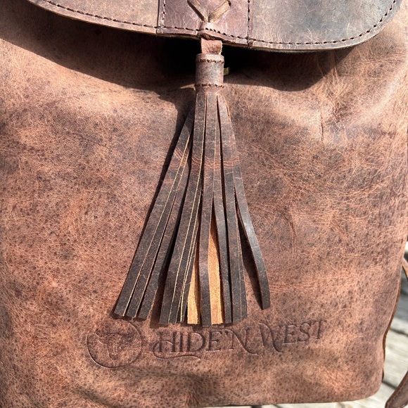 SALE BOHO CHIC Genuine brown buffalo leather bag backpack flap tassel New - Picture 7 of 12